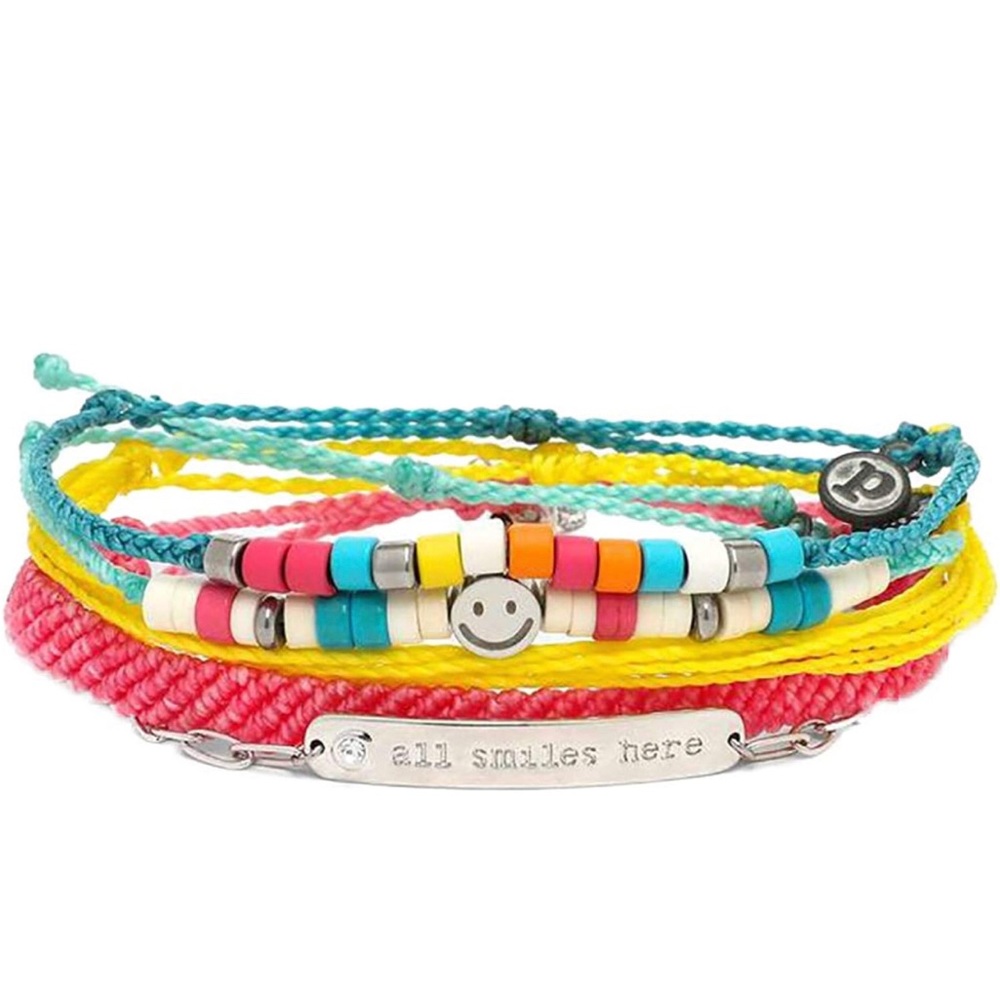 PuraVida Charli D’Amelio Pack TikTok All Smiles Here Bracelet Bundle Live Free